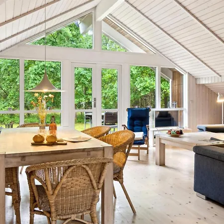 Merina - 700m From The Sea By Interhome Højby